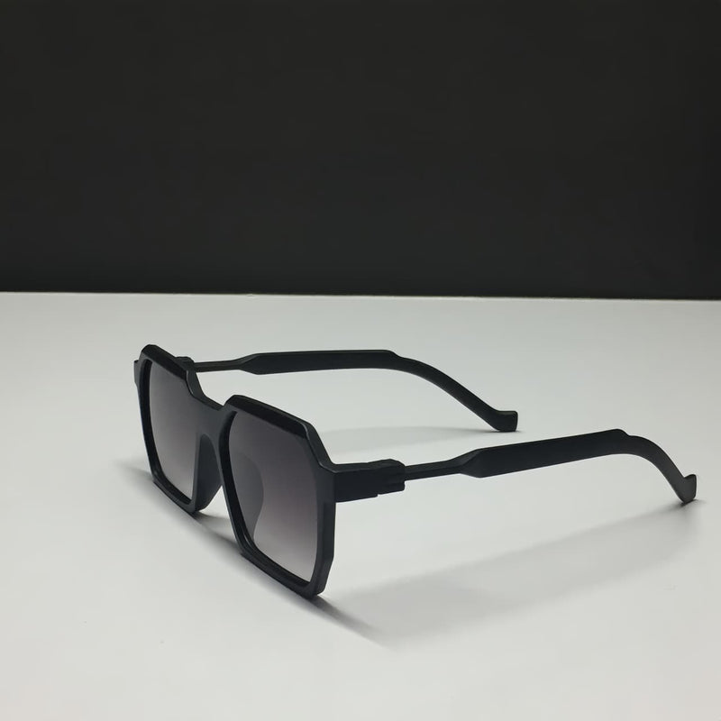 3 in 1 *Tomi Trio Bundle: Watch, SunglasseS & Wallet – Style Meets Savings!*