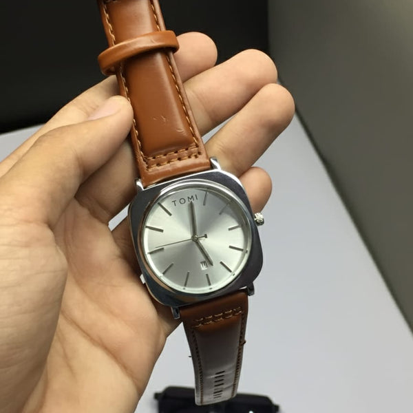 3 in 1 *Tomi Trio Bundle: Watch, SunglasseS & Wallet – Style Meets Savings!*